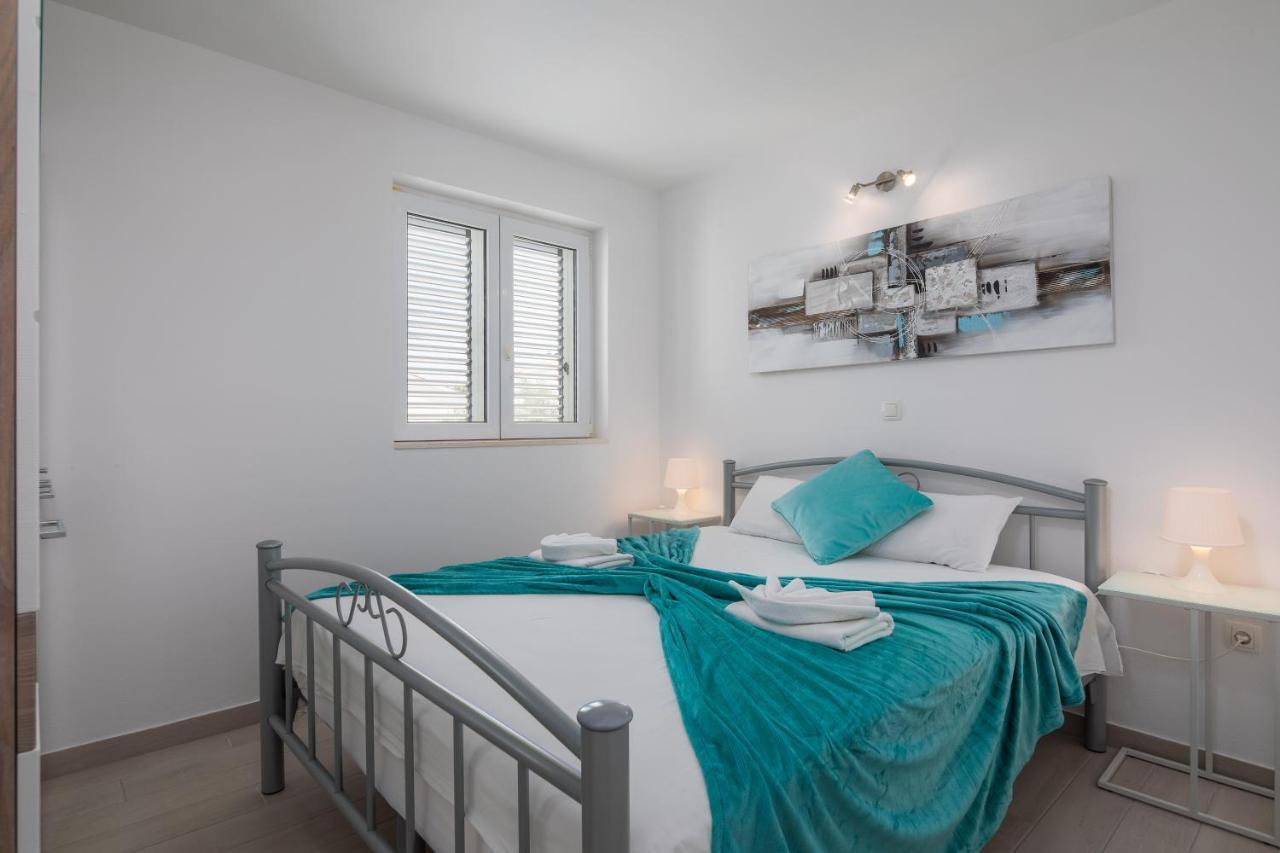 Vila Blanka Apartments 로고즈니차 외부 사진